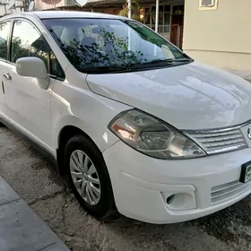 Nissan Versa 2009