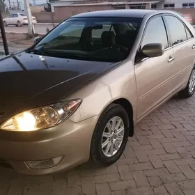 Toyota Camry 2003