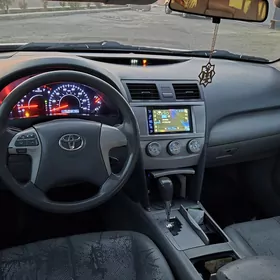 Toyota Camry 2010