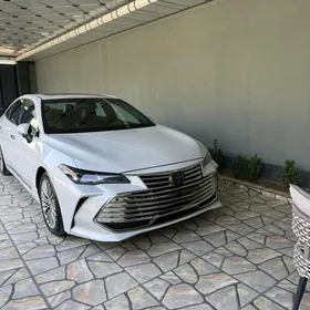 Toyota Avalon 2022