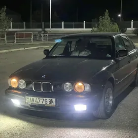 BMW 525 1990