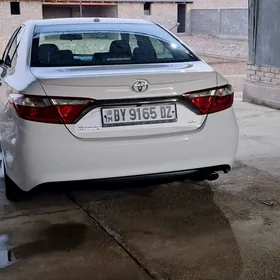 Toyota Camry 2017