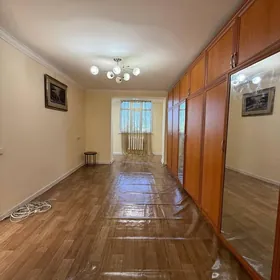 9 мкр 1 ком 3 этаж