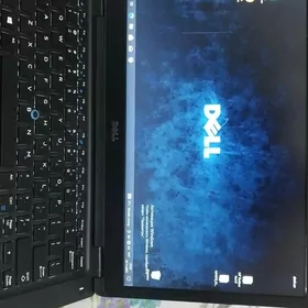 Noutbuk DELL Core I7