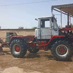 MTZ 82 2002