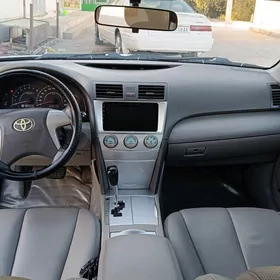 Toyota Camry 2010