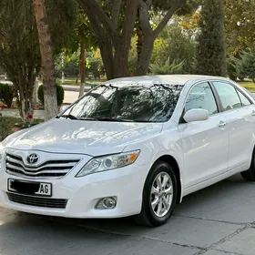Toyota Camry 2010