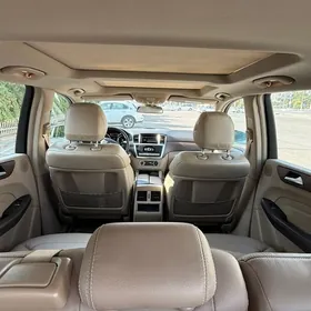 Mercedes-Benz ML350 2014