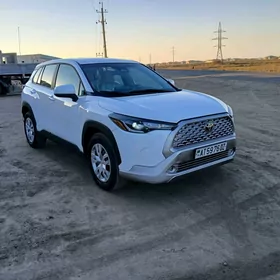 Toyota Corolla Cross 2025