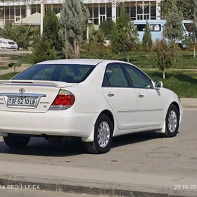 Toyota Camry 2005