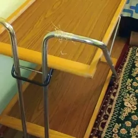 двух этажный столик