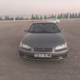 Toyota Camry 1998