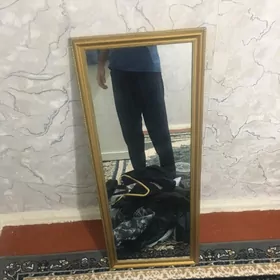 Yüz görülyän ayna