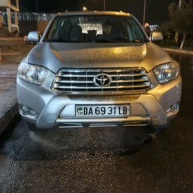 Toyota Highlander 2010