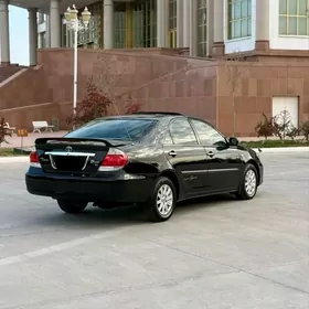 Toyota Camry 2005