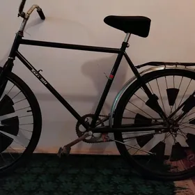 Урал велик тигир