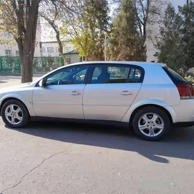 Opel Signum 2003