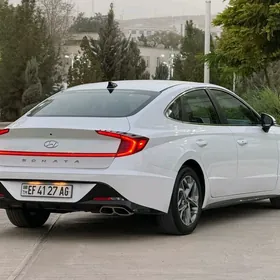 Hyundai Sonata 2020