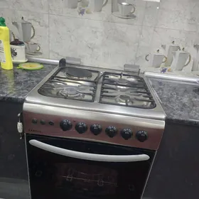 газовый и электрический плита