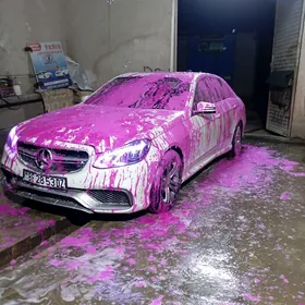 Mercedes-Benz E350 2010