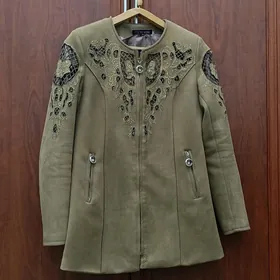 костюм kastýum