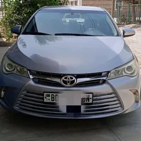 Toyota Camry 2015