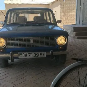 Lada 2102 1980