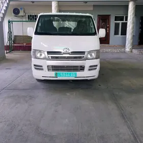 Toyota Hiace 2006
