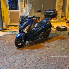 Yamaha Artistic 2021