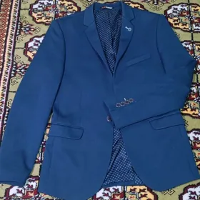 Penjek ayratyn geyilyan