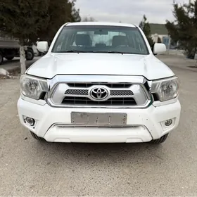 Toyota Tacoma 2013