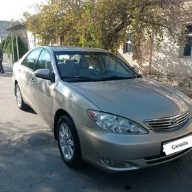 Toyota Camry 2003