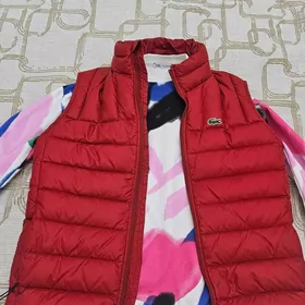 худи и жилетка