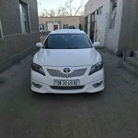 Toyota Camry 2011