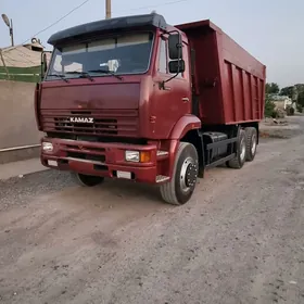 Kamaz 6520 2011