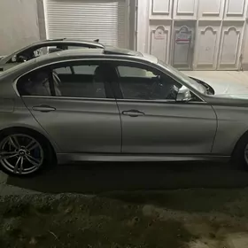 BMW F30 2011