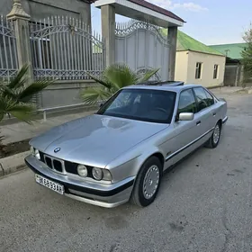 BMW 525 1990