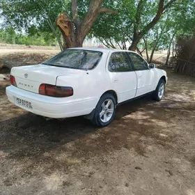 Toyota Camry 1994