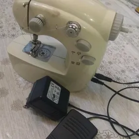 швейная машинка