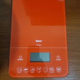 Terezi Fakir  firma kuhni ücin