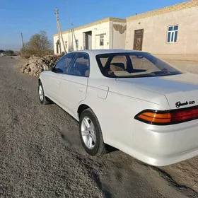Toyota Mark II 1995