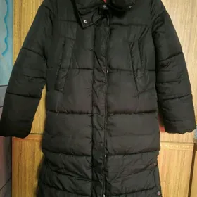 Пуховик женский.