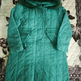 Пуховик женский.