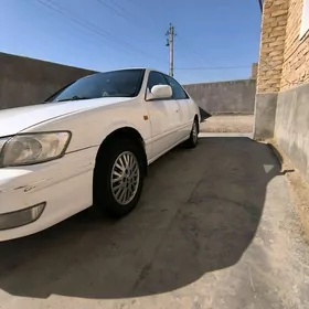 Toyota Camry 1999