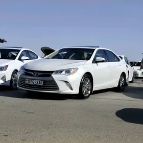 Toyota Camry 2015