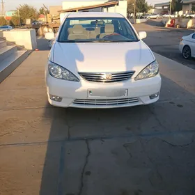 Toyota Camry 2003