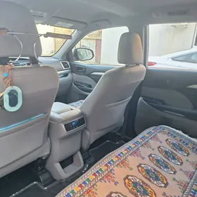 Toyota Highlander 2019