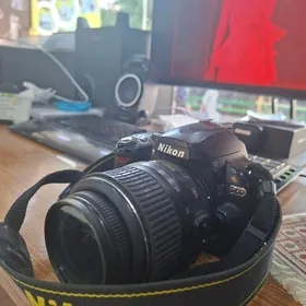 Nikon D60