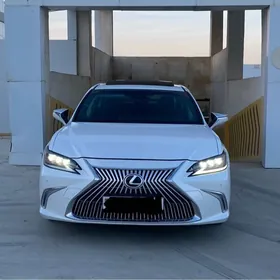 Lexus ES 350 2019