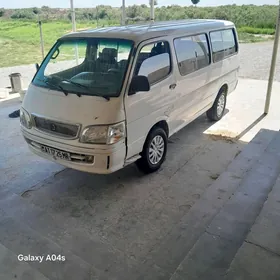 Toyota Hiace 2007